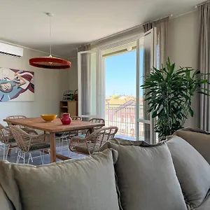 Lullaby - Attico Sul Porto Canale Di Appartamento